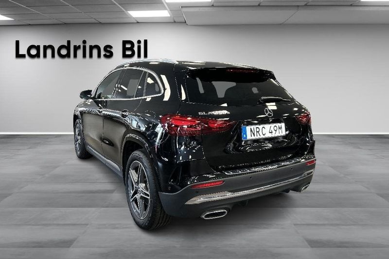 Mercedes GLA250 bild 6
