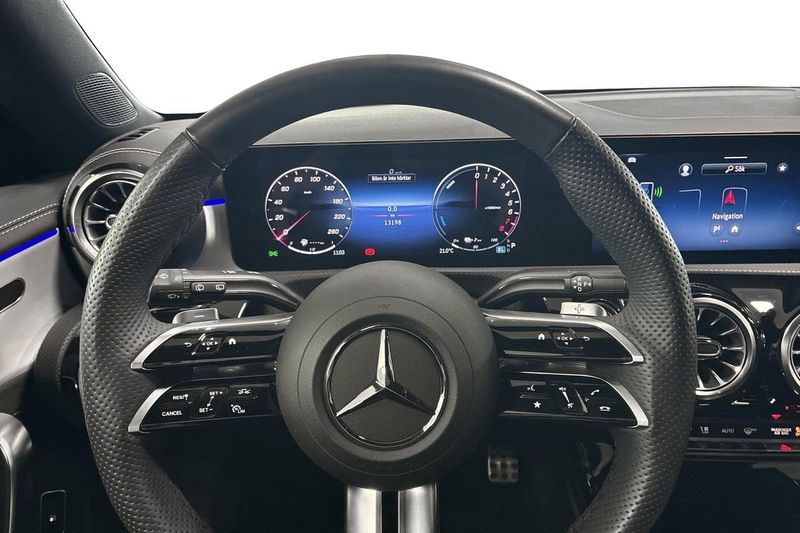 Mercedes CLA250 bild 6