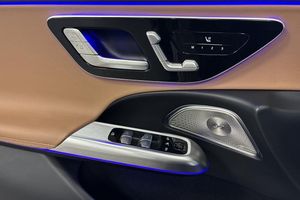 Mercedes E300 bild 15