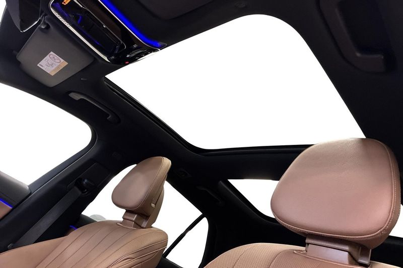 Mercedes E300 bild 15