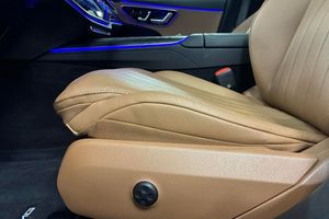 Mercedes E300 bild 18