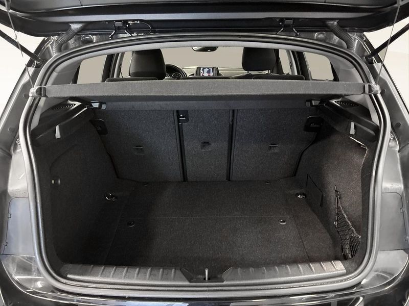 BMW 118 bild 10