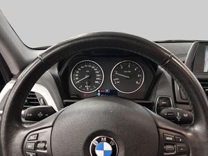 BMW 118 bild 12