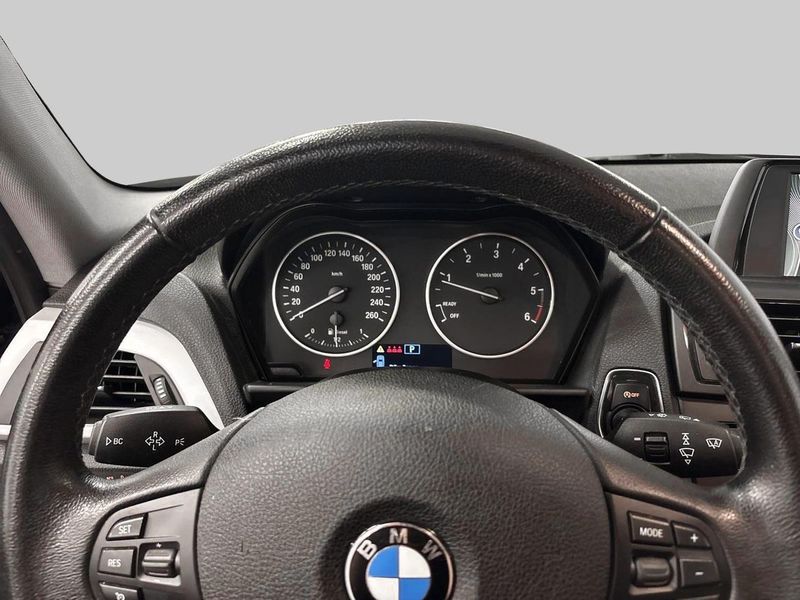 BMW 118 bild 12