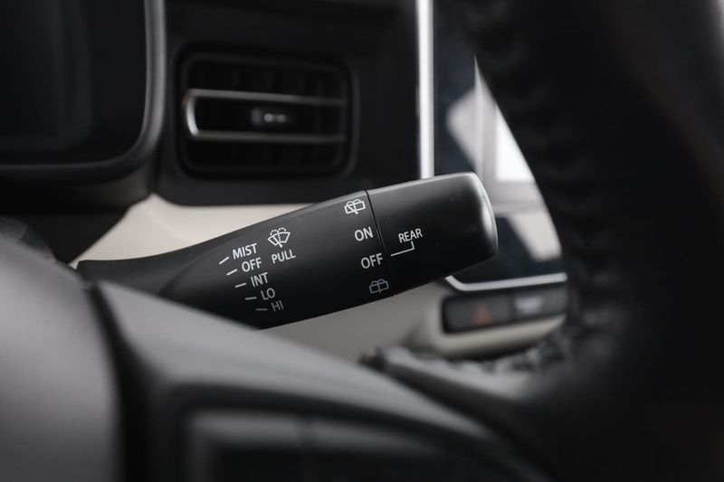Suzuki Ignis bild 31