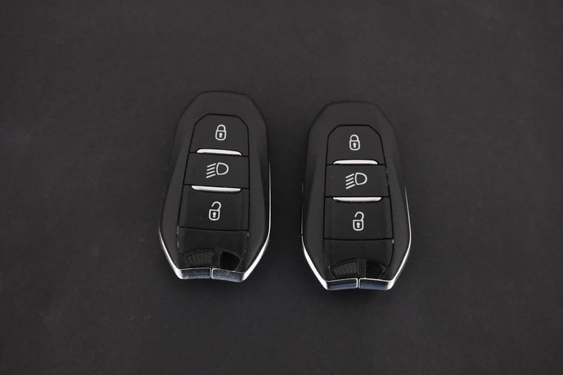 Peugeot 5008 bild 36