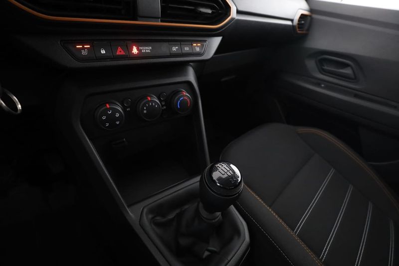 Dacia Sandero bild 22