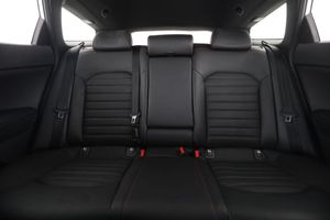 Kia Optima bild 16
