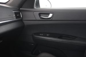 Kia Optima bild 32