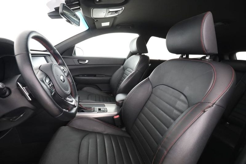 Kia Optima bild 11