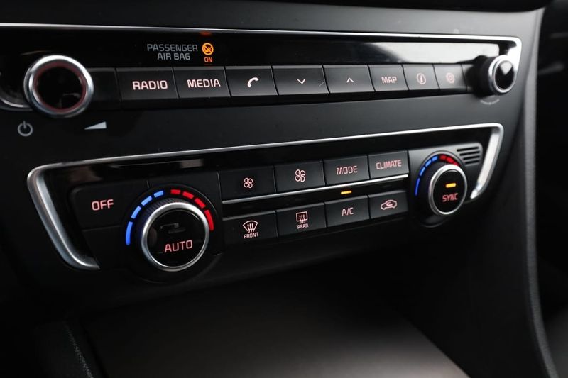 Kia Optima bild 27