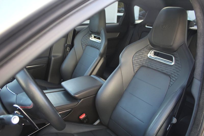 Jaguar F-Pace bild 5