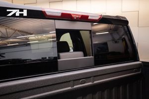 Chevrolet Silverado bild 23