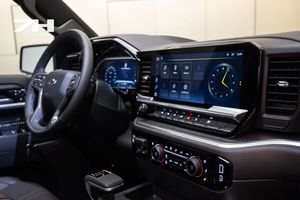 Chevrolet Silverado bild 22