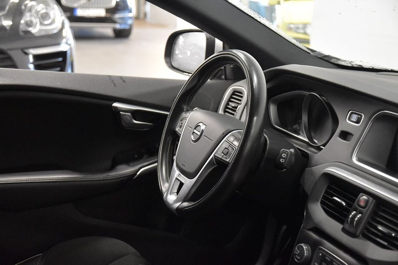 Volvo V40 bild 8