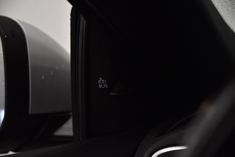 Volvo V40 bild 14