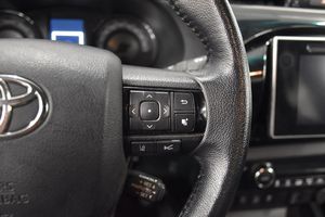 Toyota Hilux bild 11