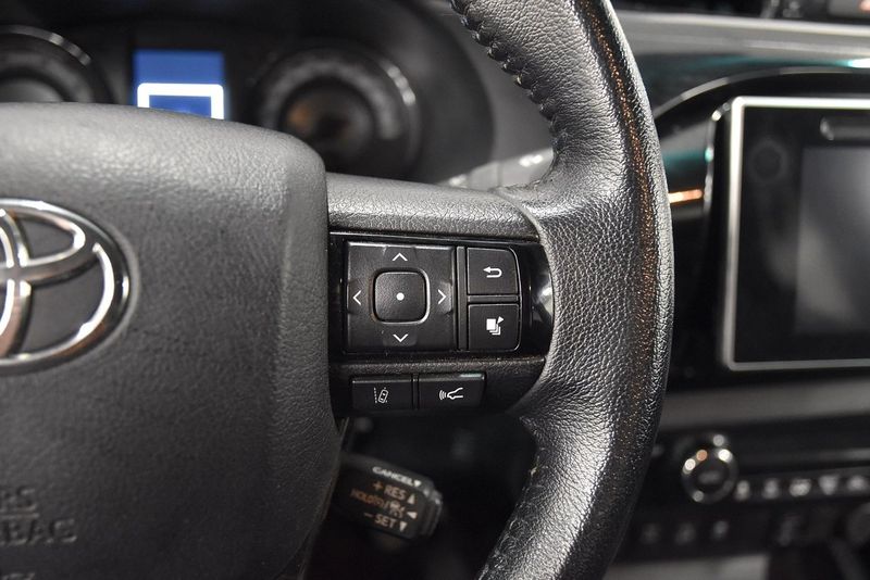 Toyota Hilux bild 11
