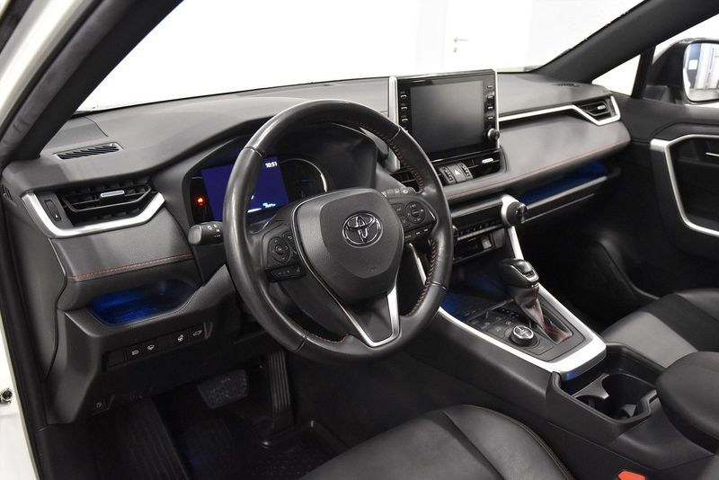 Toyota RAV4 bild 9