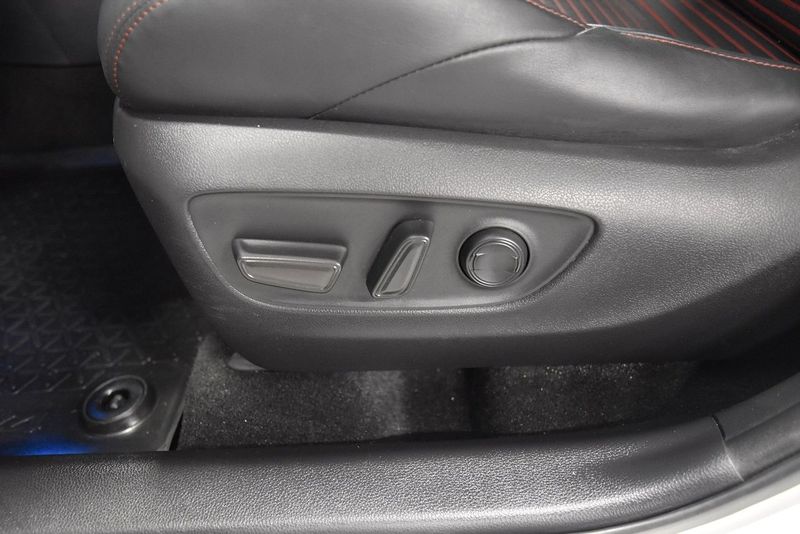 Toyota RAV4 bild 14
