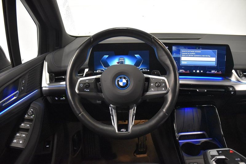 BMW 225 bild 2