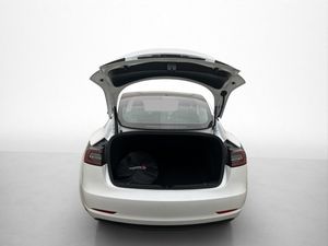 Tesla Model 3 bild 9