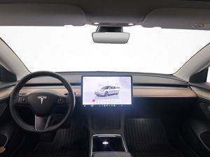 Tesla Model 3 bild 13
