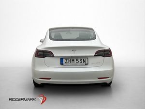 Tesla Model 3 bild 8