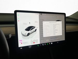 Tesla Model 3 bild 21