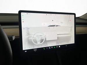 Tesla Model 3 bild 25