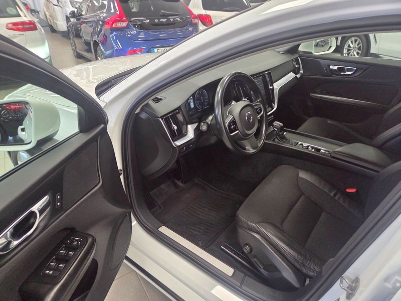 Volvo V60 bild 2