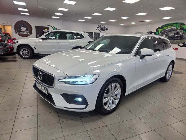 Volvo V60 D3,Momentum Advanced, VOC, Kamrem bytt, 2brukare, - 2020