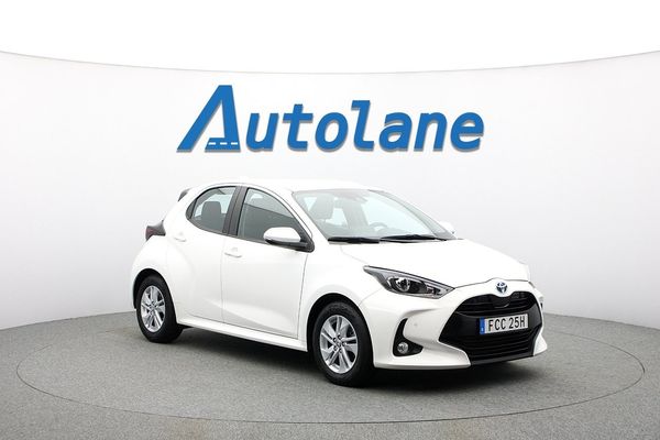 Toyota Yaris Hybrid CVT Active, B-kamera,Sensorer,Farthållare, 116hk - 2023