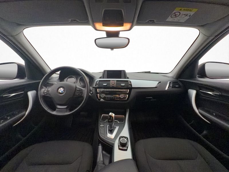 BMW 118 bild 12