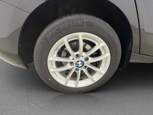 BMW 118 bild 30