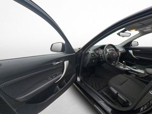 BMW 118 bild 10
