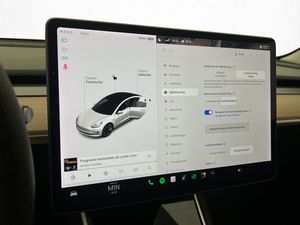 Tesla Model 3 bild 21