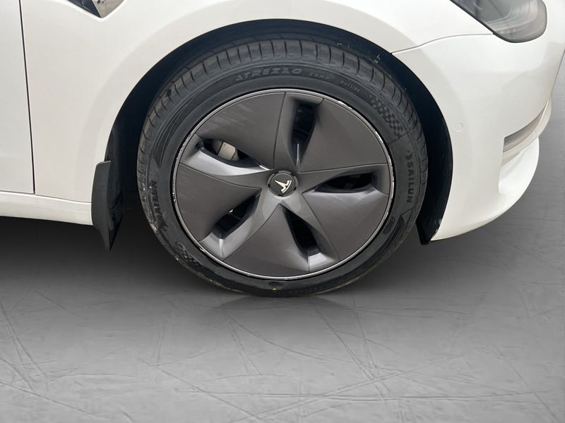Tesla Model 3 bild 34