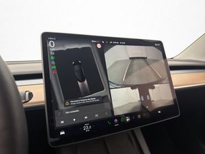 Tesla Model 3 bild 19