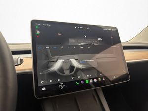 Tesla Model 3 bild 20