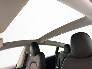 Tesla Model 3 bild 13