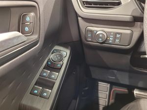 Ford Kuga bild 18