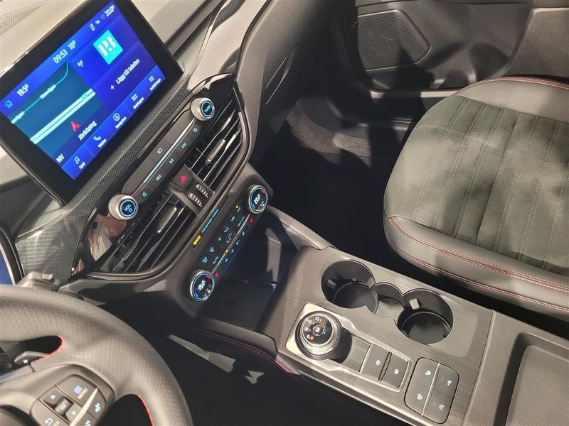 Ford Kuga bild 16