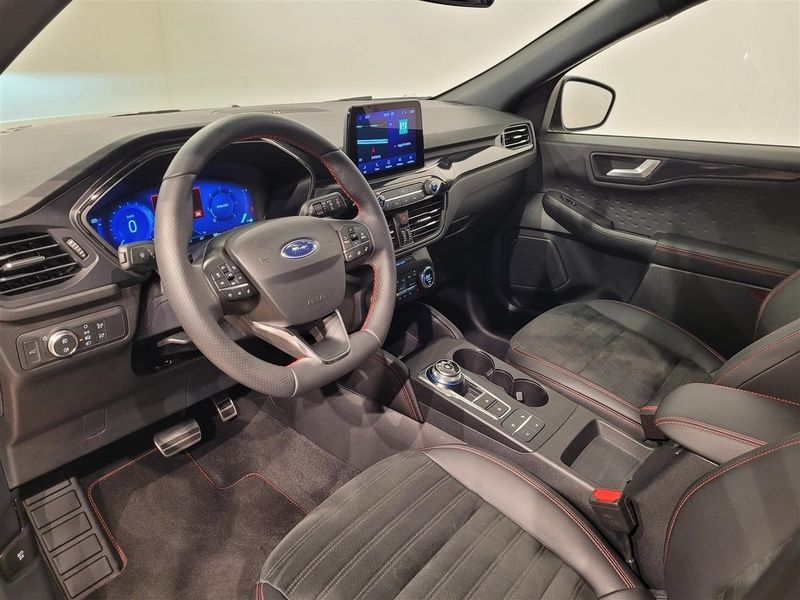 Ford Kuga bild 6