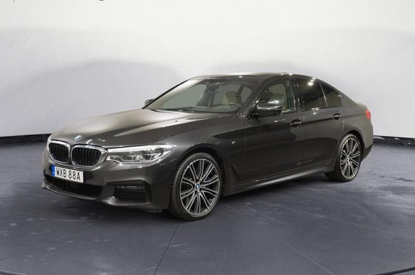 BMW 540 D xDrive Sedan M Sport Innovation Taklucka B W Drag DAP | - 2020