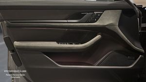 Porsche Taycan bild 6
