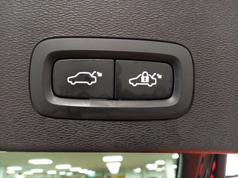 Volvo C40 Recharge bild 9
