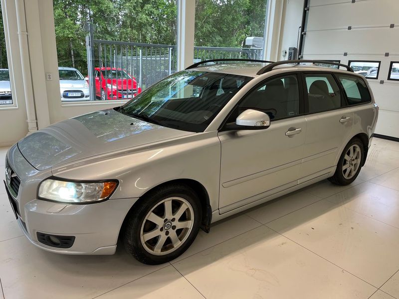 Volvo V50 bild 2