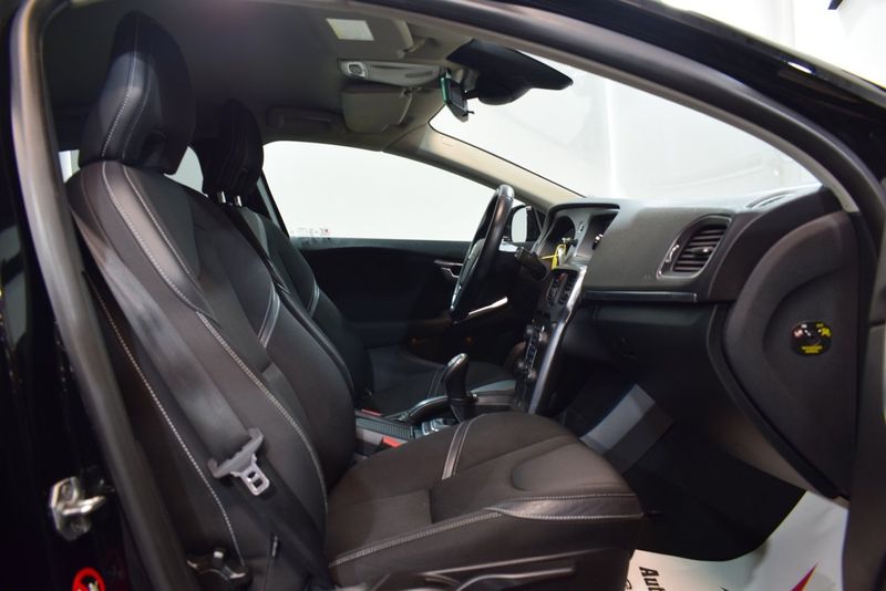 Volvo V40 bild 9