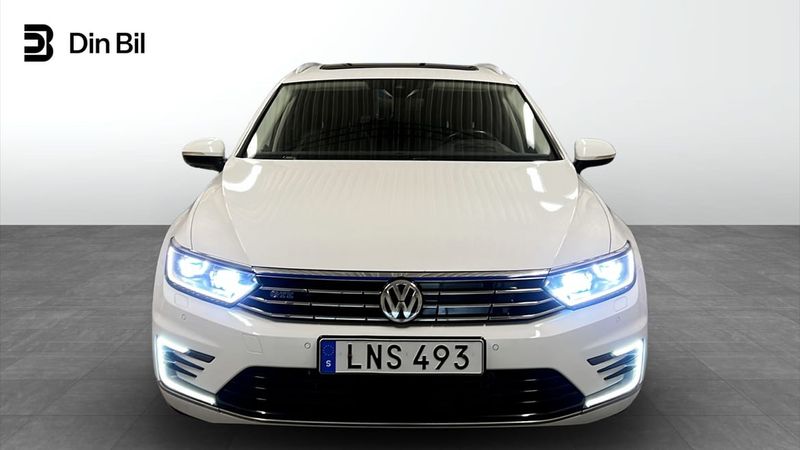 Volkswagen Passat bild 4